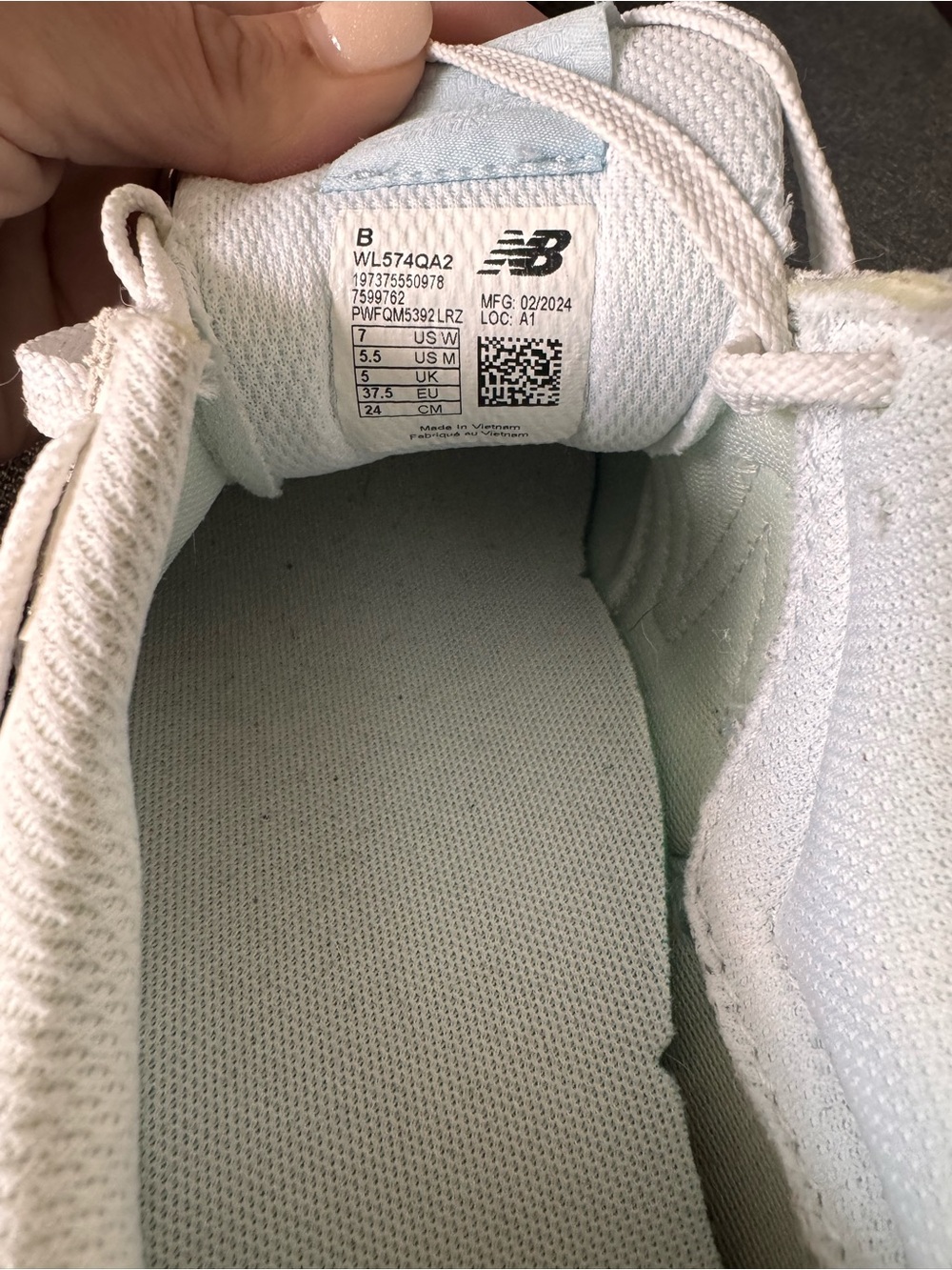 New Balance 574 Sneaker 7 Reflection Light Blue Suede Comfort Athleisure Neutral - Picture 8 of 11